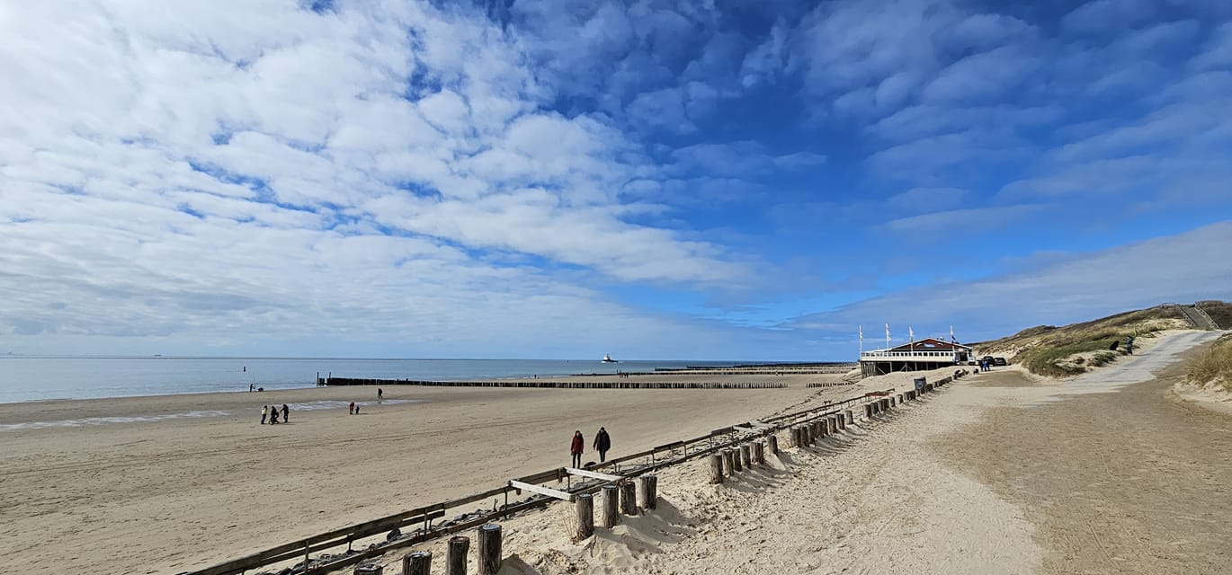 Strand-Holland